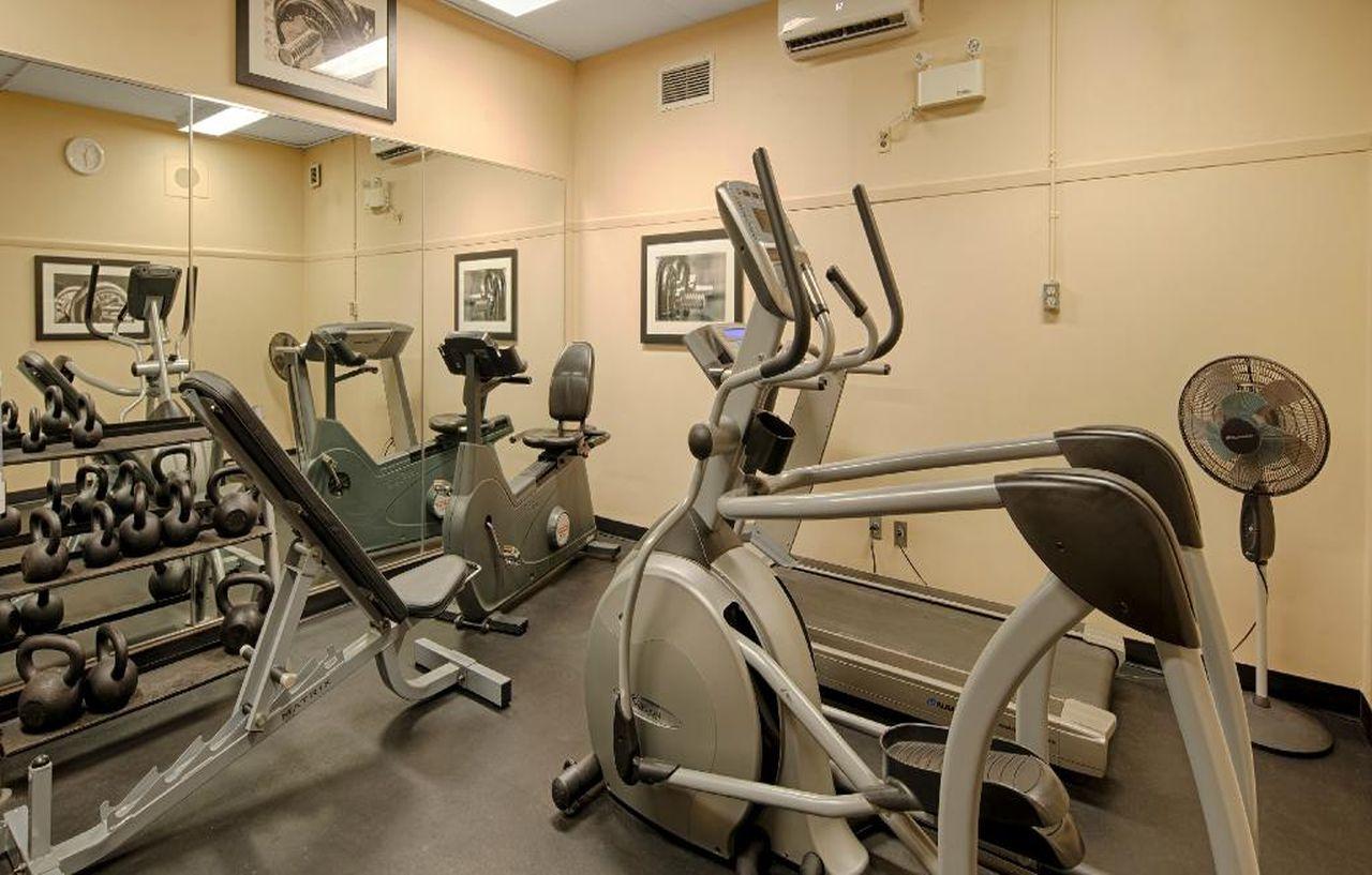 Best Western Plus Dryden Hotel And Conference Centre Екстериор снимка