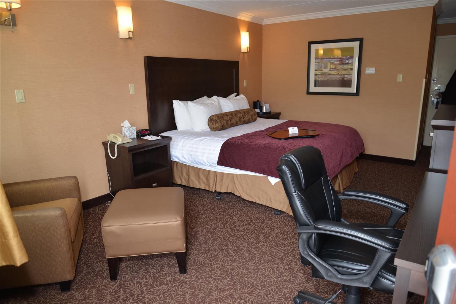 Best Western Plus Dryden Hotel And Conference Centre Екстериор снимка